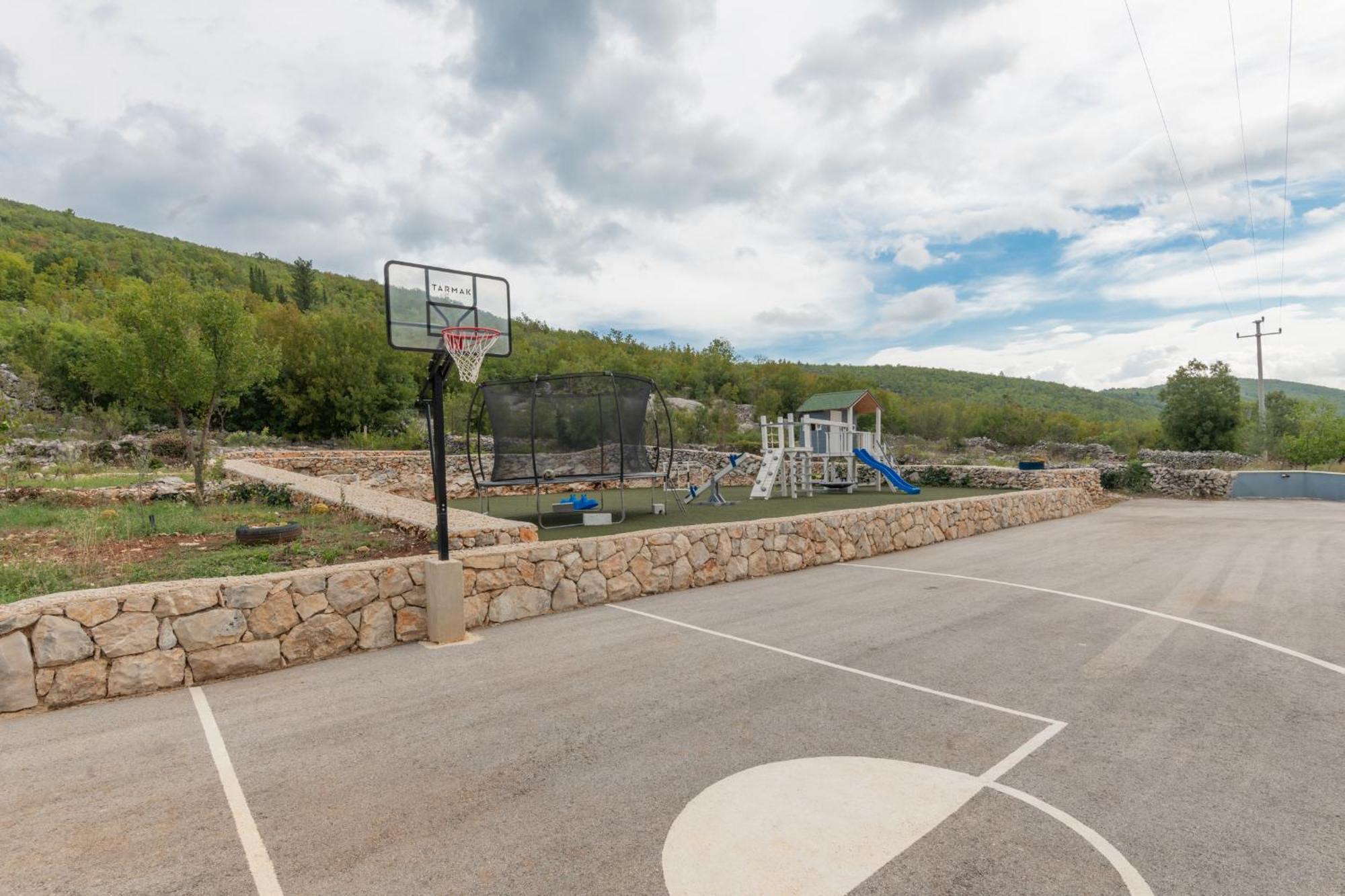 Villa Hill Stars, Makarska- Slivno Slivno  المظهر الخارجي الصورة